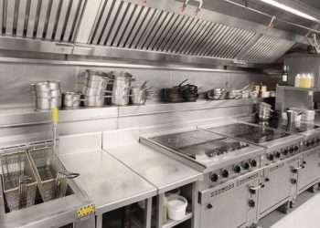 The Complete Guide to Commercial Kitchen Canopy Cleaning: Safety, Compliance, and Cost Benefits