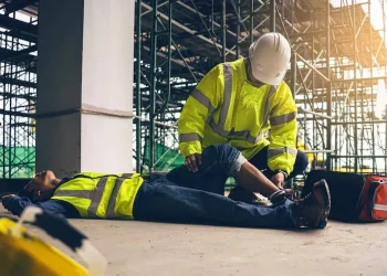 Safety in Every Brick: How Expert Construction First Aid Protects Workers