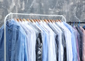 Dry Cleaners Near Me Explained: Services, Process and Pricing