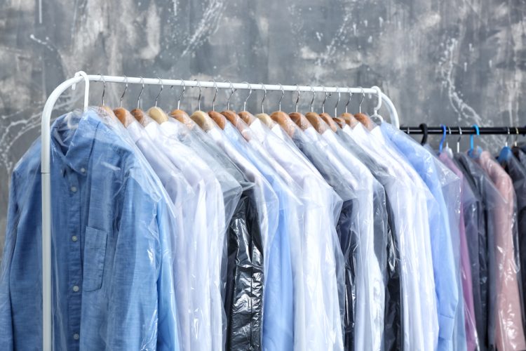 Dry Cleaners Near Me Explained: Services, Process and Pricing