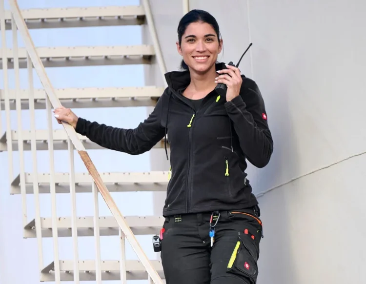 Beyond One-Size-Fits-All: The Business Case for Investing in Dedicated Ladies Workwear